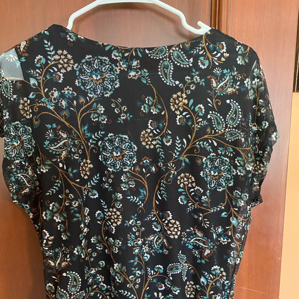 Blouse Classy - Picture 2 of 4